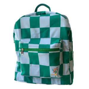 Mochila de diseño Circo marca Mirador Art Studio en tela impermeable con diseño de cuadros celestes y verdes - Vista lateral