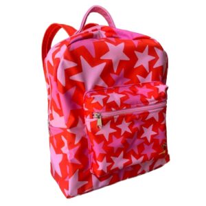 Mochila de diseño Circo marca Mirador Art Studio en tela impermeable con diseño de estrellas rosadas y fucsia - Vista lateral